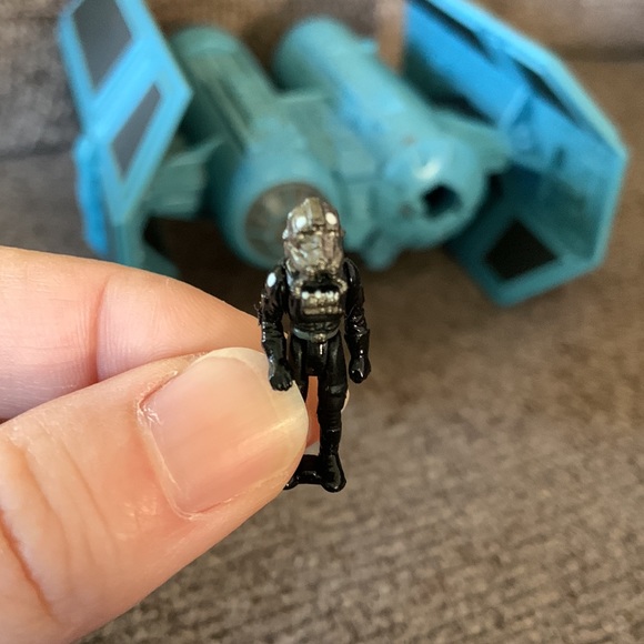 Star Wars TIE Bomber - Picture 2 of 9